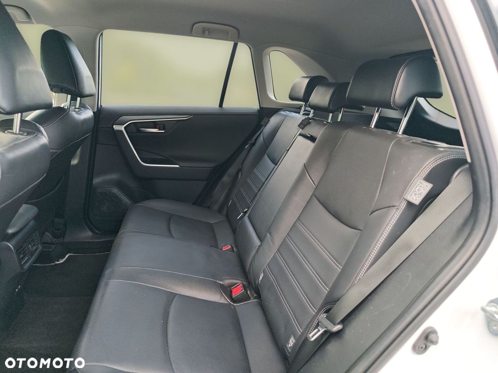 Toyota RAV4 - 14