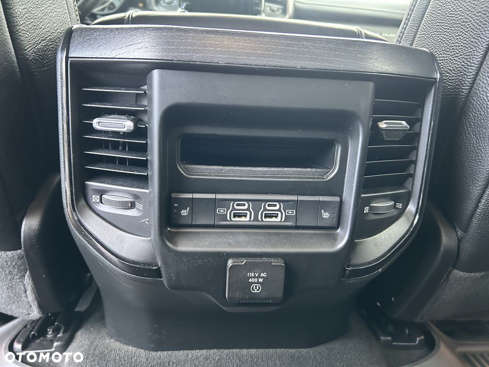 Dodge RAM - 18