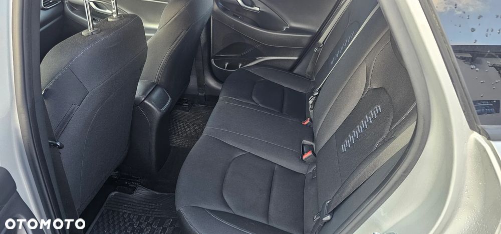 Hyundai i30 1.4 GO - 15