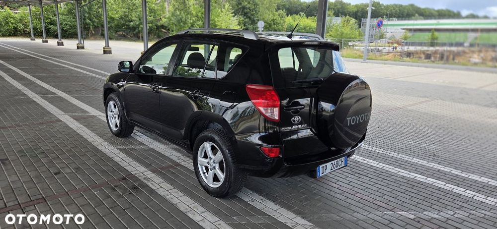 Toyota RAV4 2.2 D-4D 4x4 Sol - 5