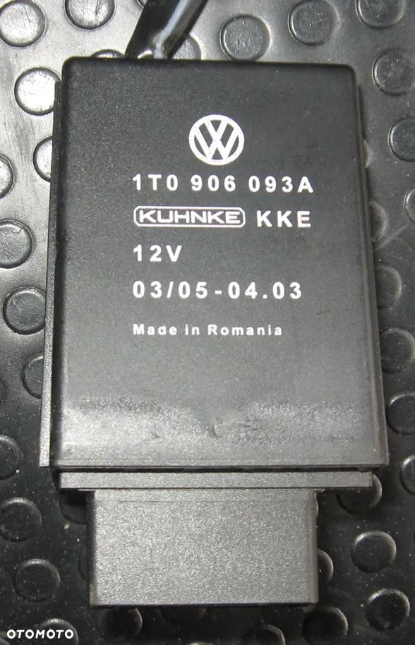 przekaźnik pompy paliwa TOURAN GOLF 1T0906093A - 3