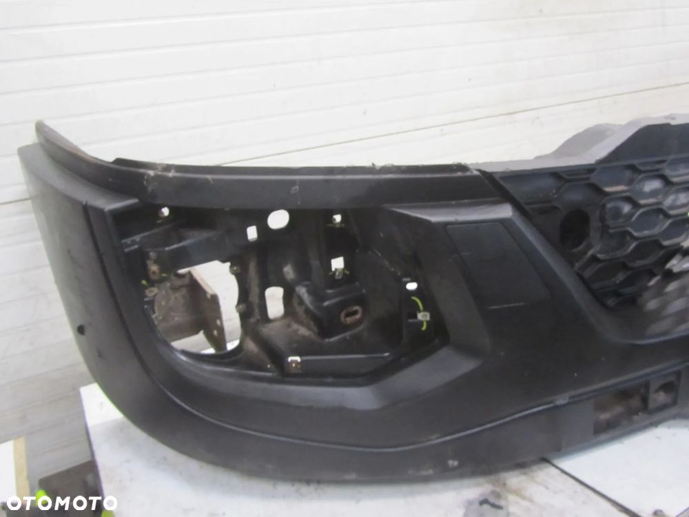 iveco daily 14->zderzak przód - 4