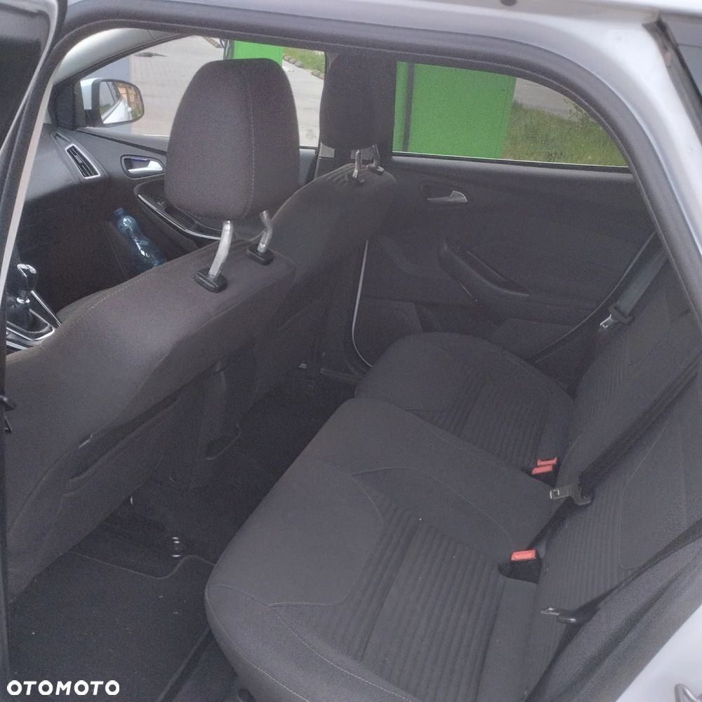 Ford Focus 2.0 TDCi Titanium ASS - 17