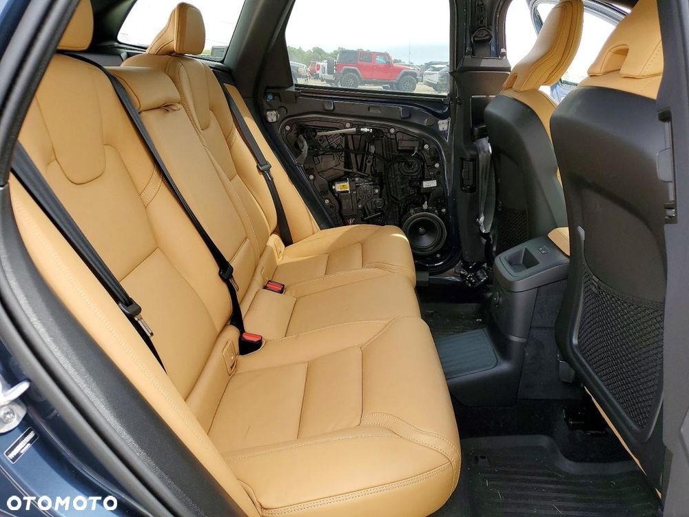 Volvo XC 60 - 11