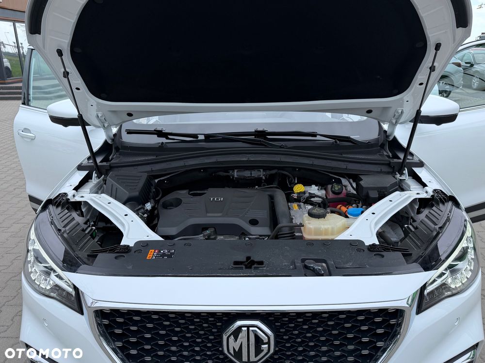 MG HS PHEV Luxury - 38
