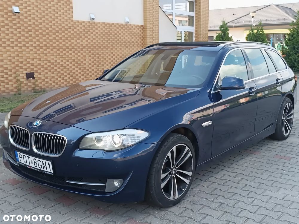 BMW Seria 5 520d Luxury Line - 2