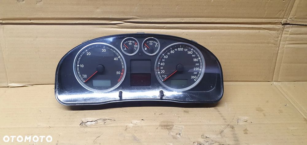 Licznik zegary VW Passat B5 FL 1.9 TDI 3B0920827A - 1