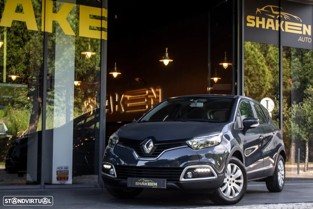 Renault Captur 0.9 TCE Exclusive - 1