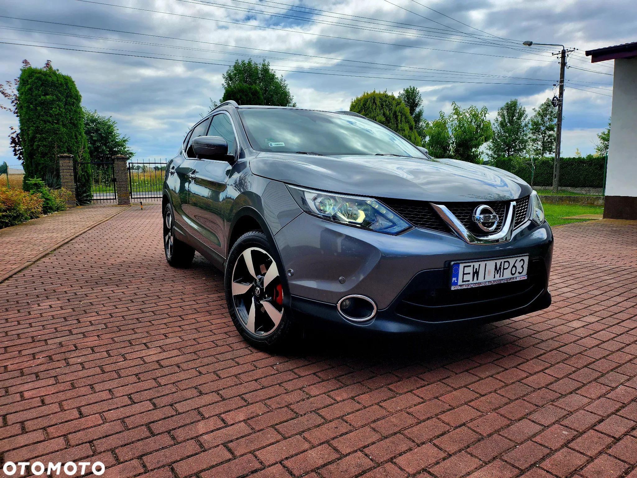 Nissan Qashqai 1.2 DIG-T Tekna - 1