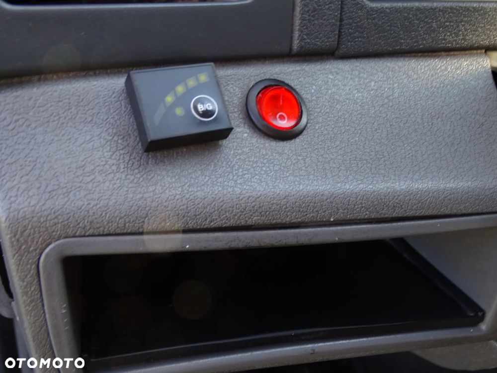 Jeep Grand Cherokee 3.7 V6 - 34