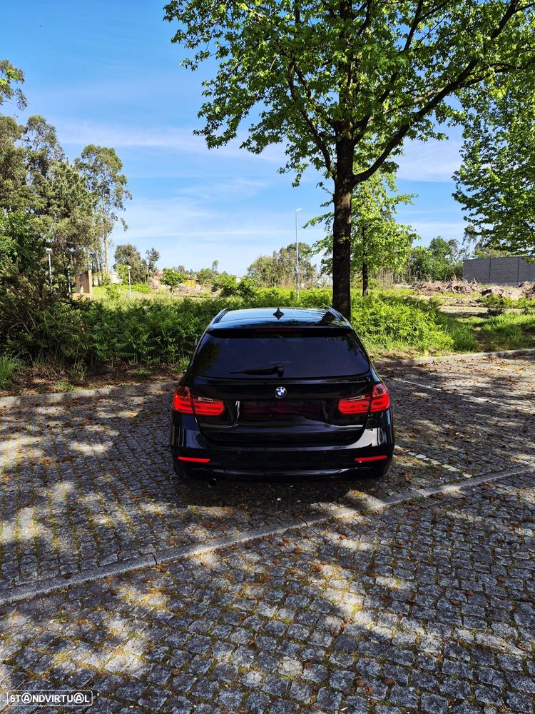 BMW 316 i Sport Line - 12