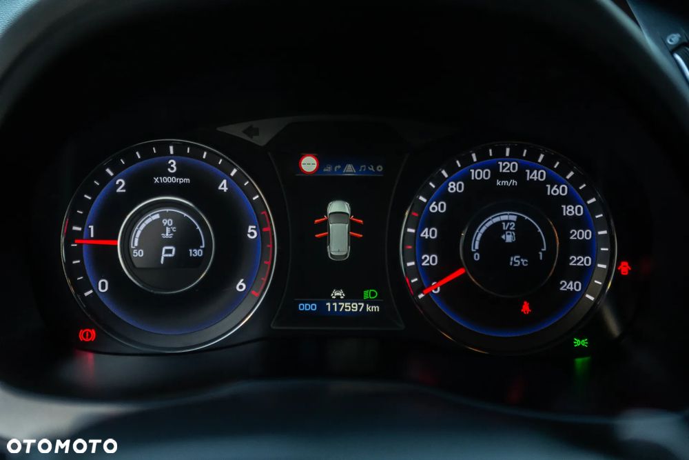 Hyundai i40 1.7 CRDi BlueDrive Premium DCT - 33