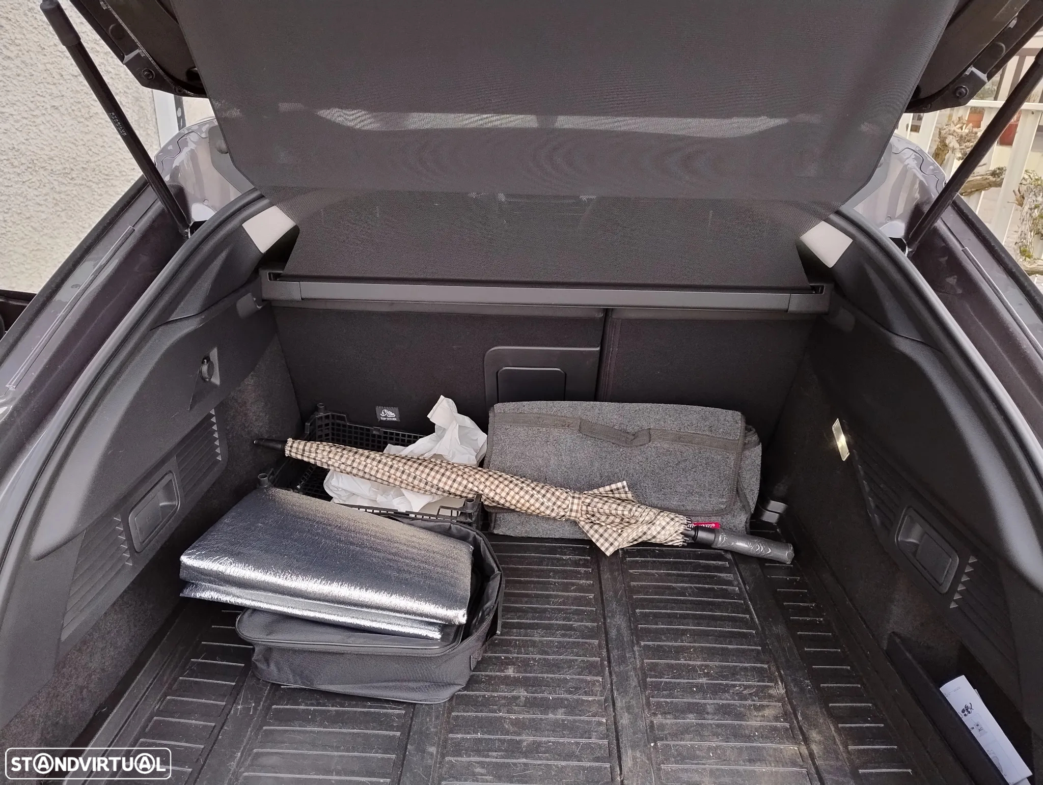 Citroën C5 X 1.6 Hybrid Shine e-EAT8 - 13