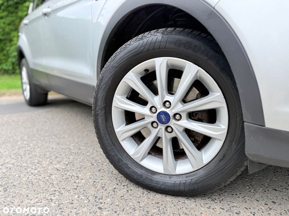 Ford Kuga 2.0 TDCi 4x4 Titanium - 12