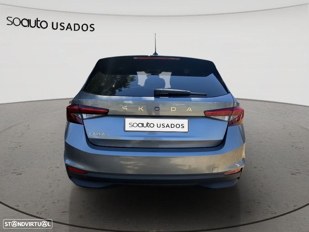 Skoda Fabia 1.0 TSI Selection DSG - 8