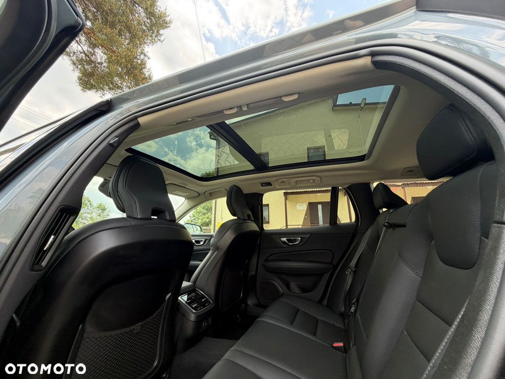Volvo V60 B5 B AWD Geartronic Inscription - 34