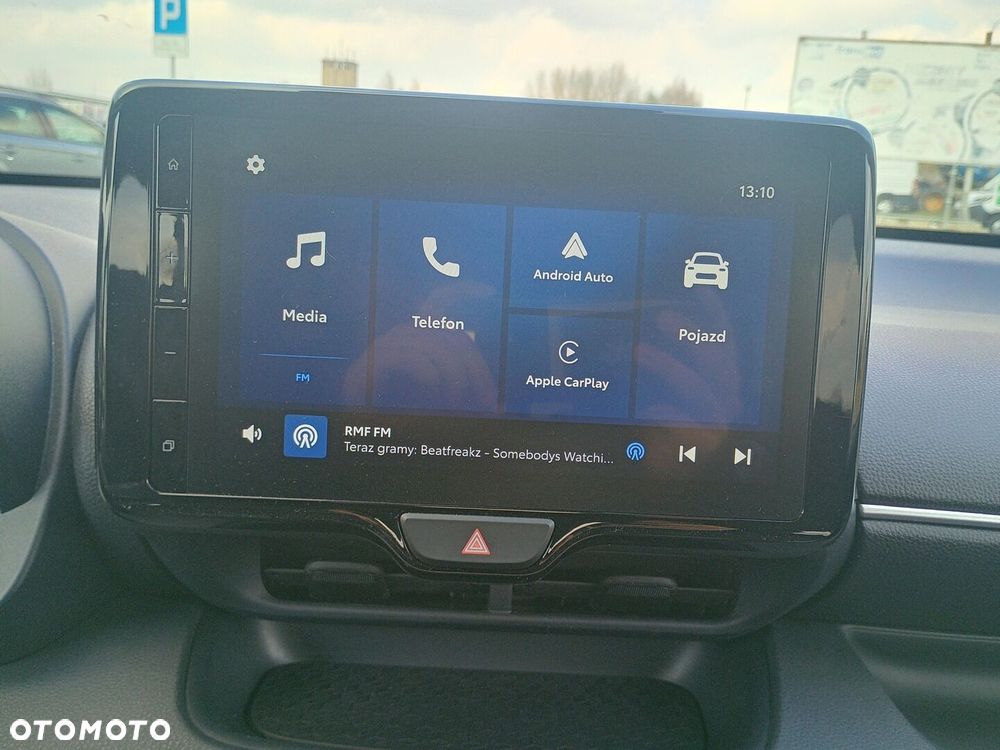 Toyota Yaris Hybrid 1.5 Style - 19