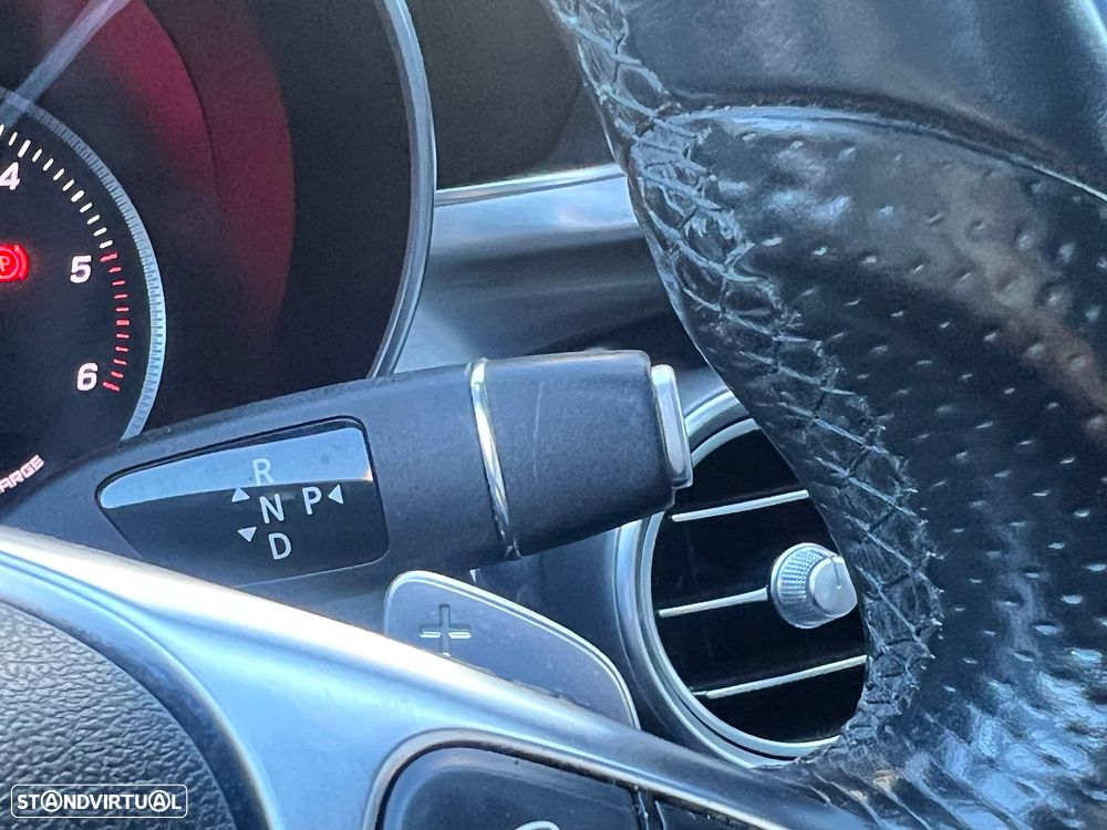 Mercedes-Benz C 300 BlueTEC Hybrid AMG Line - 28