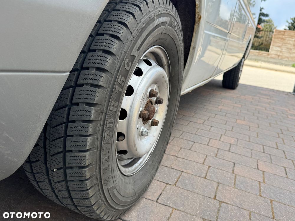Mercedes-Benz Sprinter 902.621 - 13