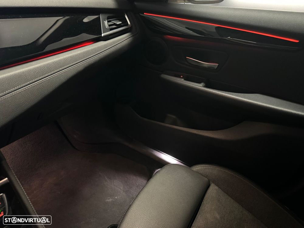 BMW 216 Active Tourer d Line Sport - 27