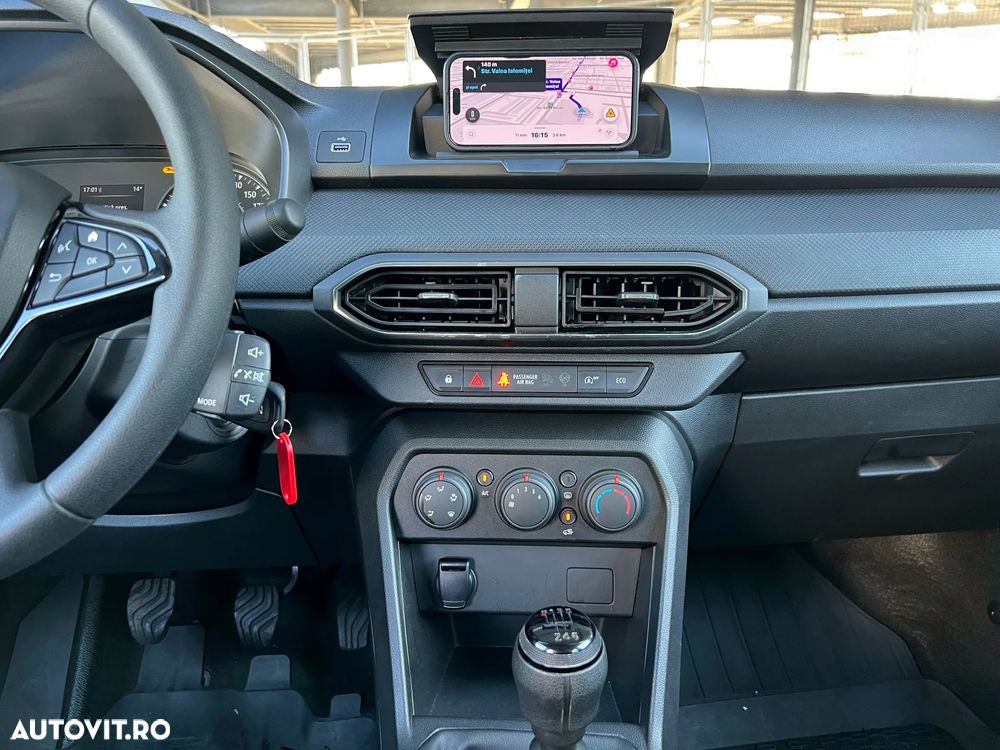 Dacia Logan TCe 90 Essential - 20