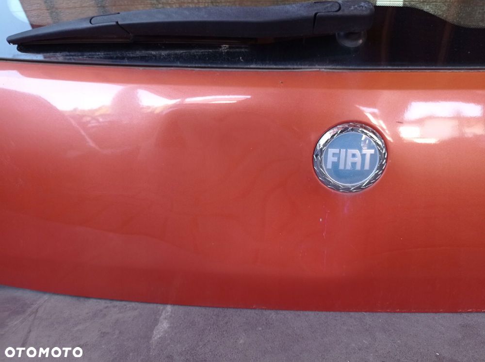 FIAT GRANDE PUNTO KLAPA TYŁ BAGAŻNIKA 5D - 3