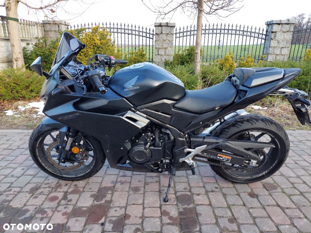 Honda CBR - 3