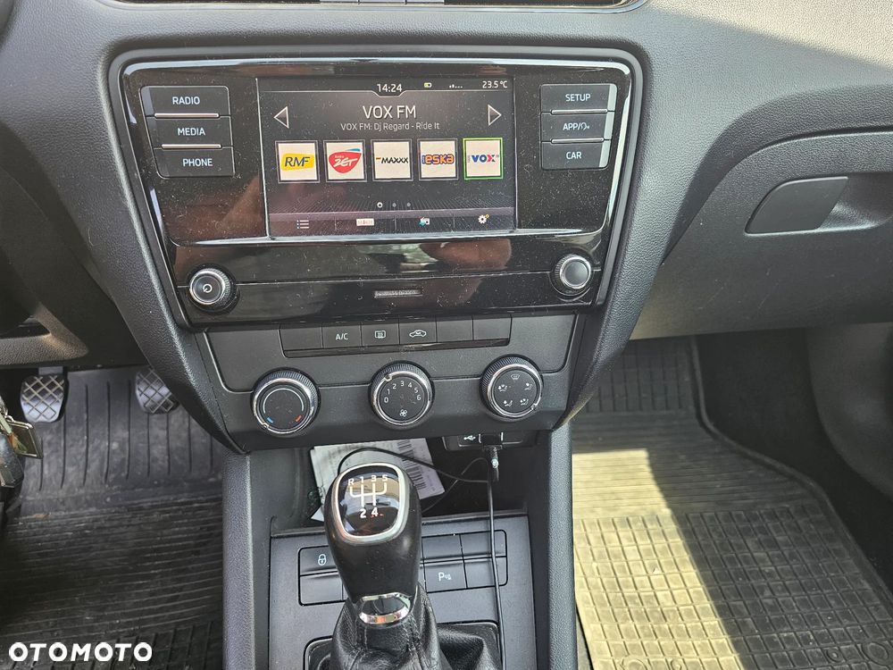 Skoda Octavia 1.6 TDI Ambition - 8