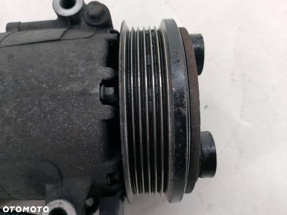 POMPA, SPRĘŻARKA KLIMATYZACJI FORD FOCUS II FL 3M5H-19D629-KF 1.6 TDCI - 3