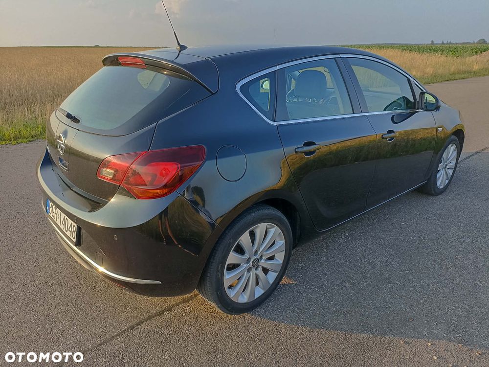 Opel Astra - 4