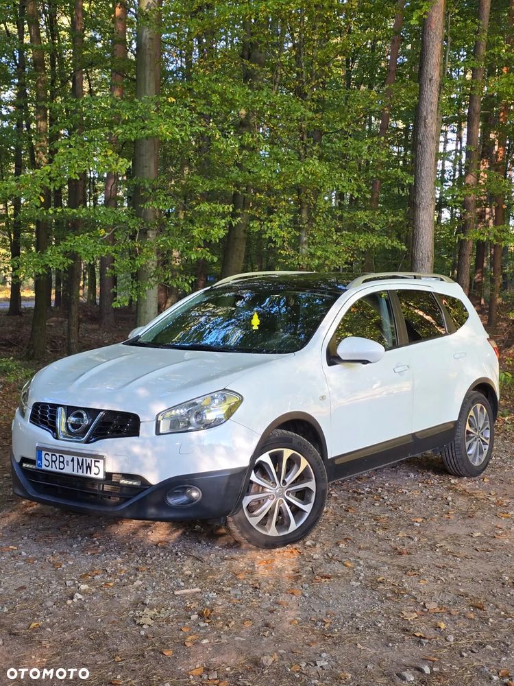 Nissan Qashqai+2