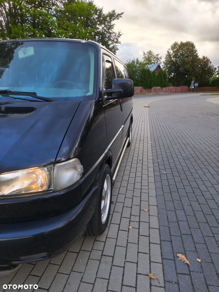 Volkswagen Multivan Standard - 14