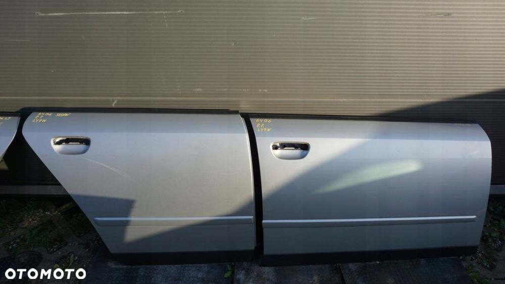 DRZWI LEWE TYŁ SREBRNE AUDI A4 B6 SEDAN LY7W - 6