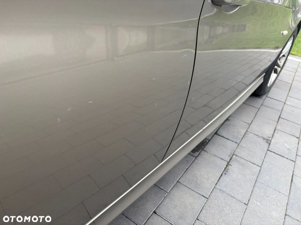 BMW Seria 3 318d DPF - 27