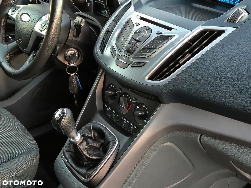 Ford Grand C-MAX 2.0 TDCi Champions Edition - 32