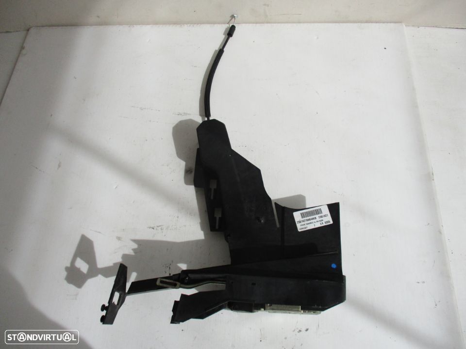 Fechadura da porta Ford Fiesta frente direito 2002 a 2008 - 2