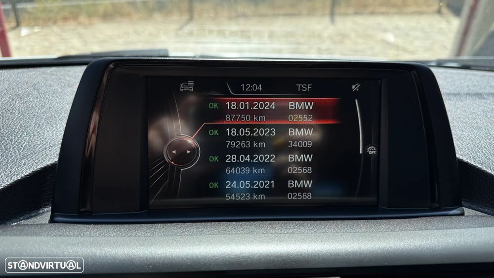 BMW 116 d Line Sport - 16
