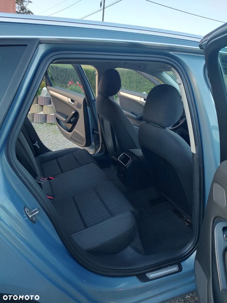 Audi A4 Avant 2.0 TDI - 8