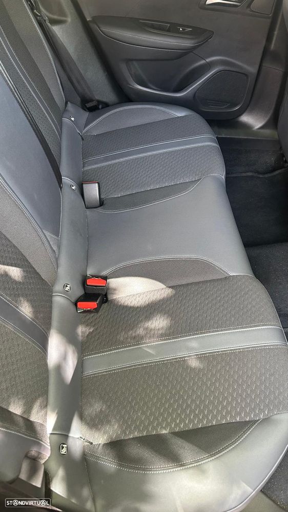 Peugeot 2008 PureTech 100 Stop&Start Allure - 11