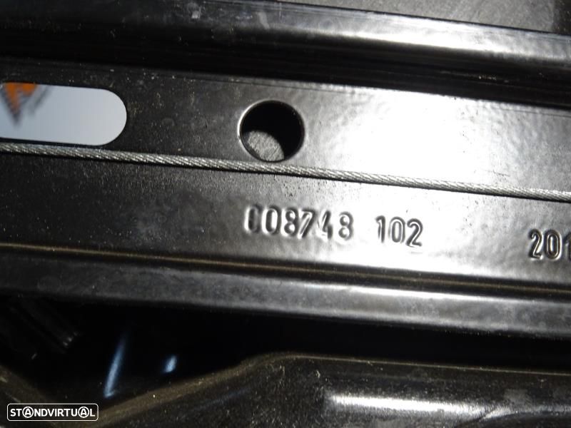 Elevador De Vidro Frente Esquerdo Mercedes-Benz C-Class (W205)  A 205 - 9