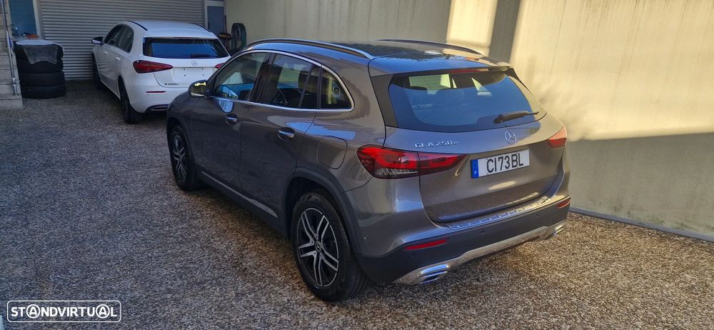 Mercedes-Benz GLA 250 e Progressive - 14
