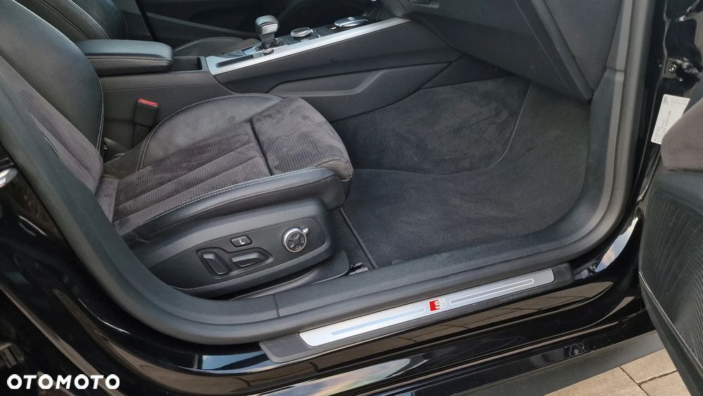 Audi A5 Sportback 40 TDI quattro S tronic S line - 16