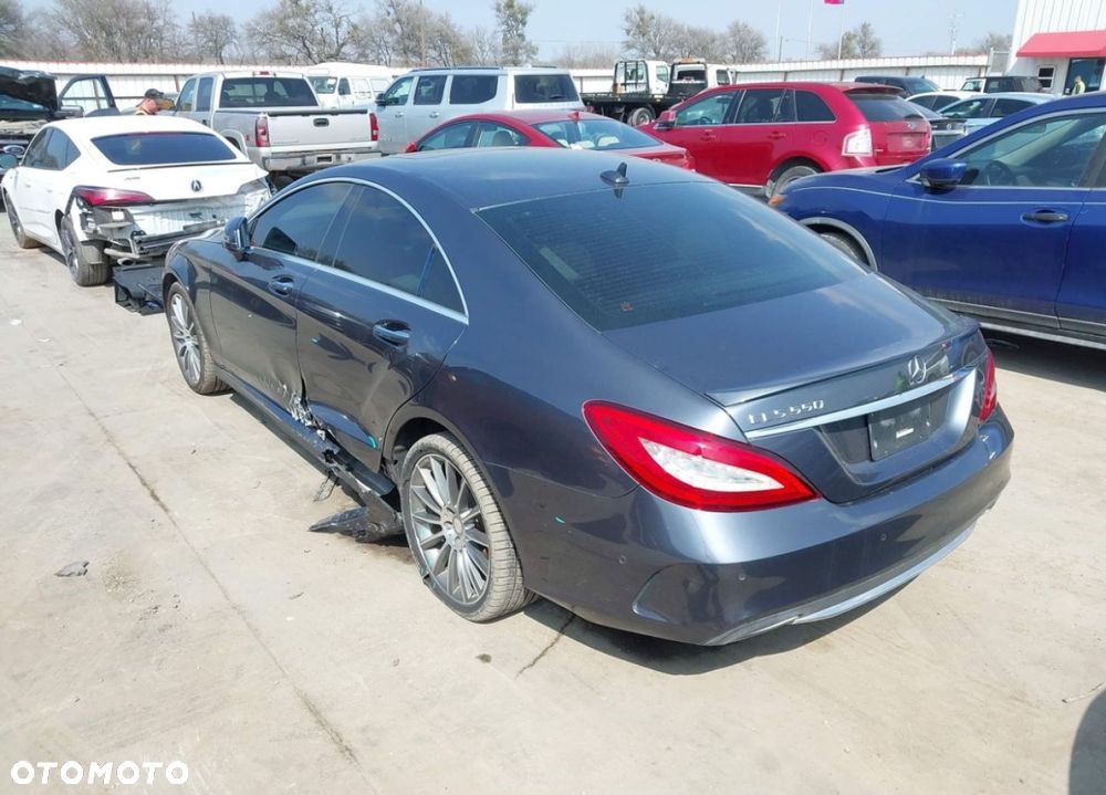 Mercedes-Benz CLS - 8