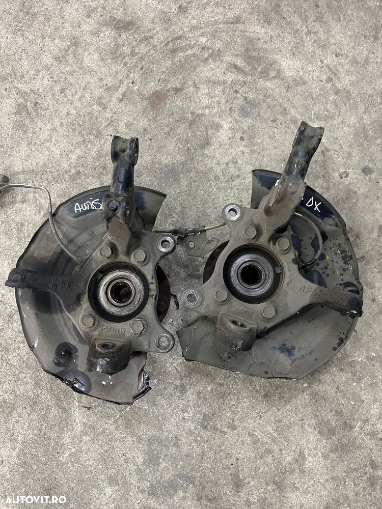 Fuzete fata Toyota auris 1.8 Hibrid 2013-2018 - 4