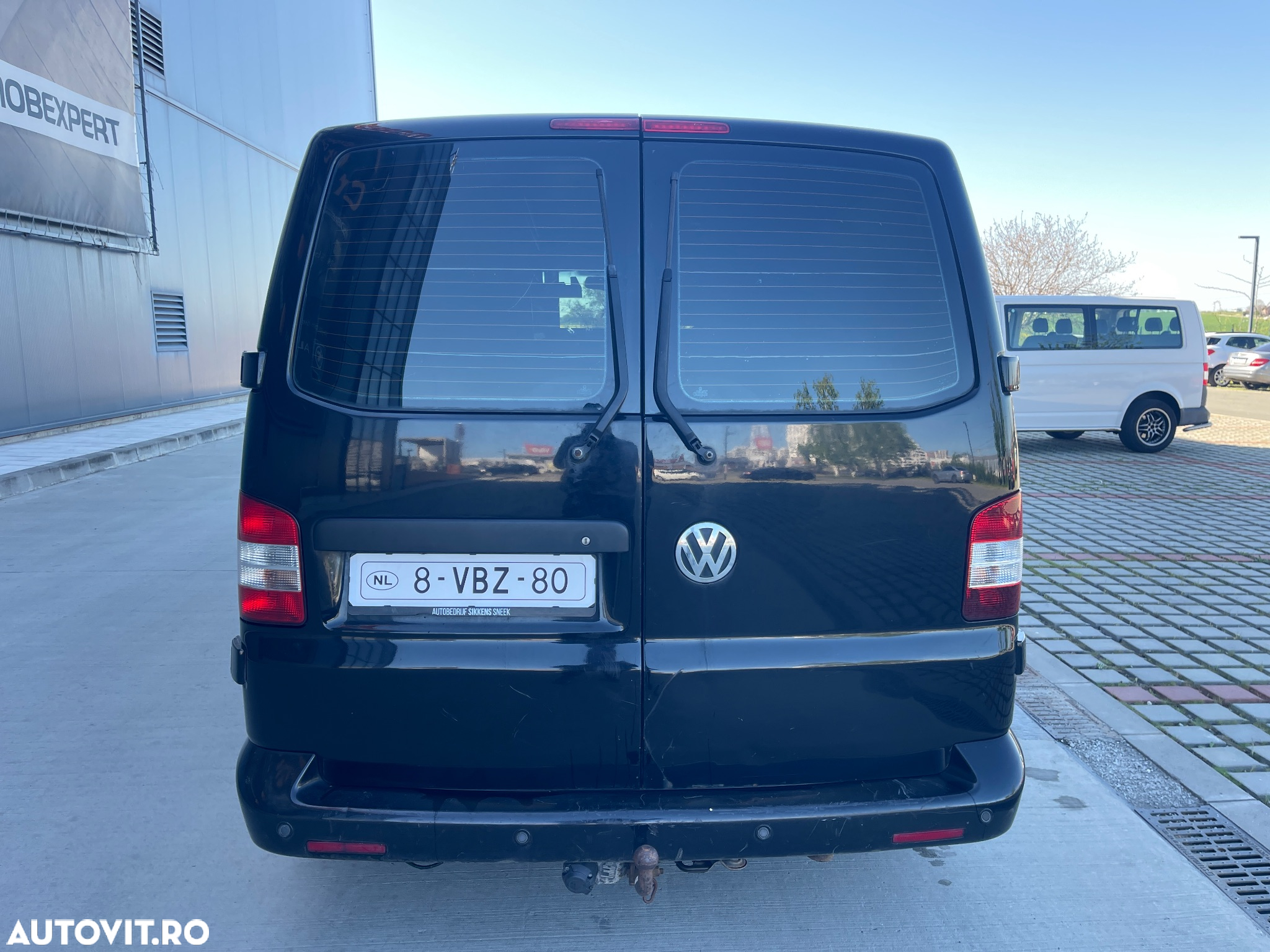 Volkswagen Transporter - 11