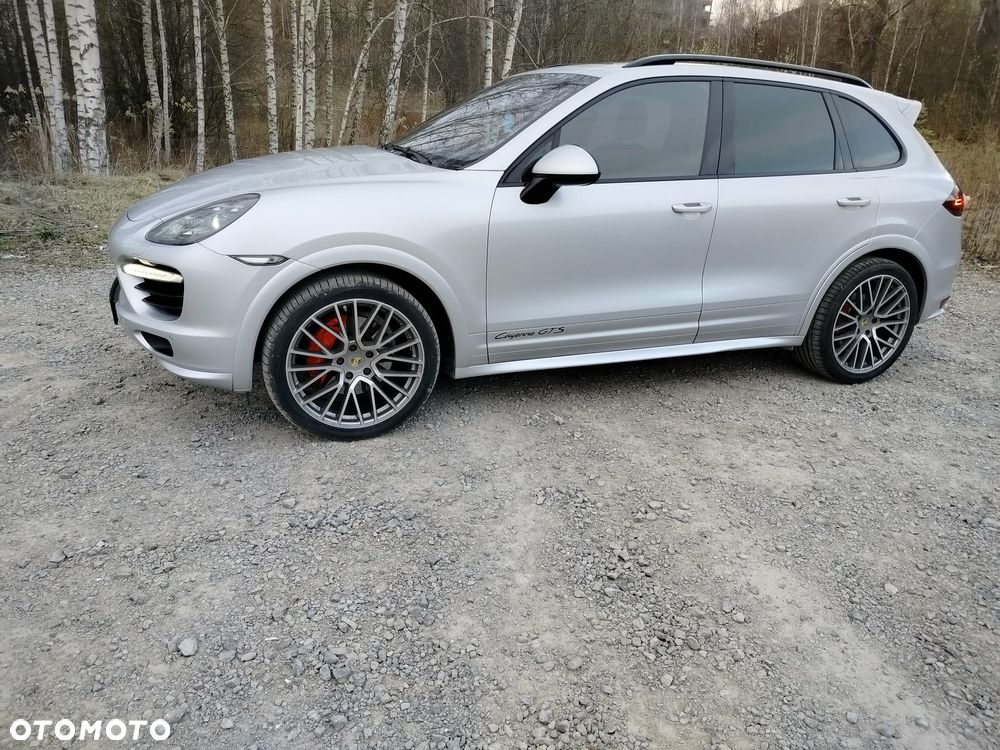 Porsche Cayenne - 15