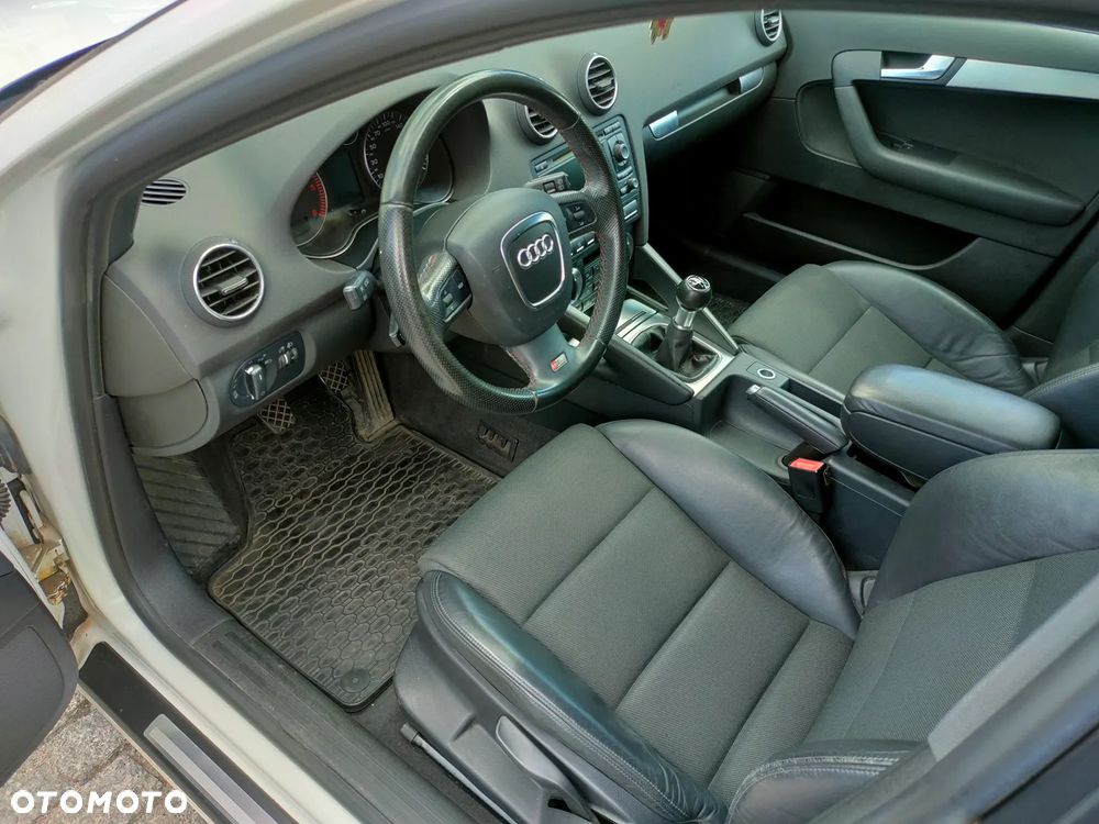 Audi A3 Sportback - 30