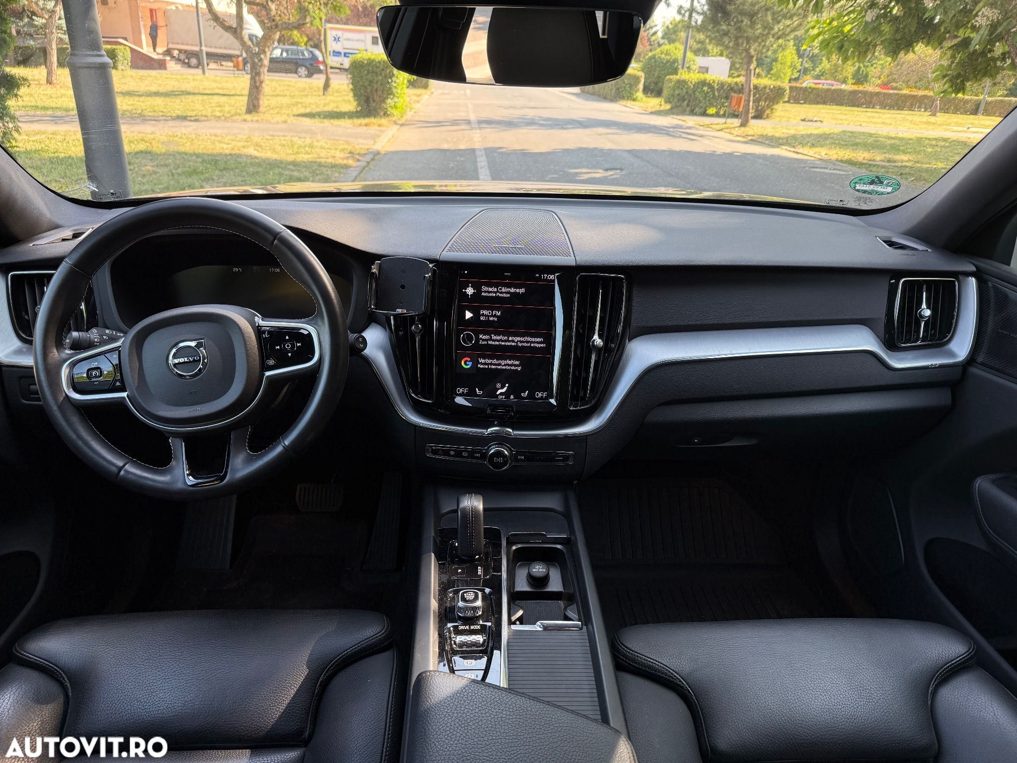 Volvo XC 60 B4 D AWD Geartronic Momentum Pro - 5