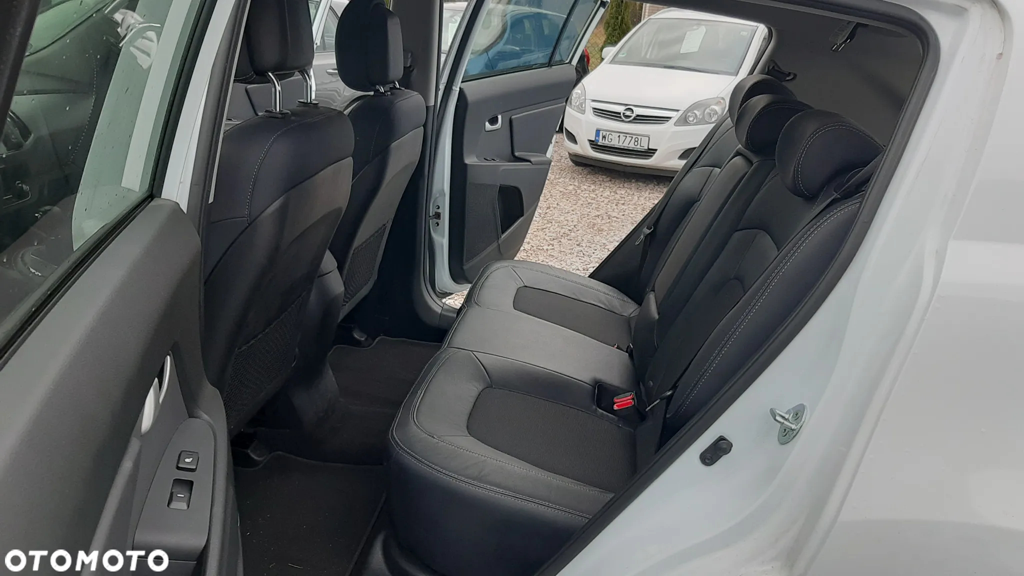 Kia Sportage 2.0 GDI AWD Vision - 16