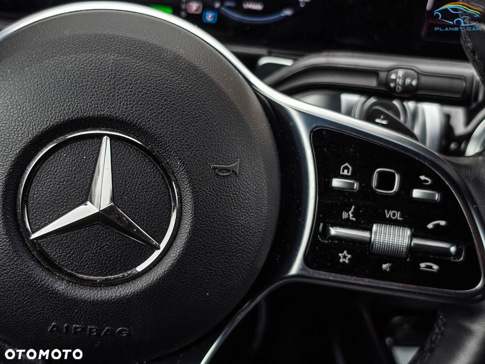 Mercedes-Benz EQB 250+ - 29